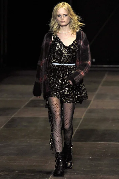 Look 1